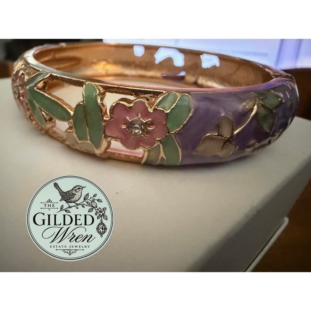 Vintage Lavender Enamel Floral Rhinestone Gold Tone Hinged Bangle Bracelet - Picture 3 of 6
